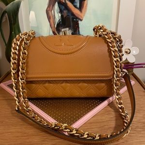 Tory Burch Fleming Small Shoulder Bag in Kobicha